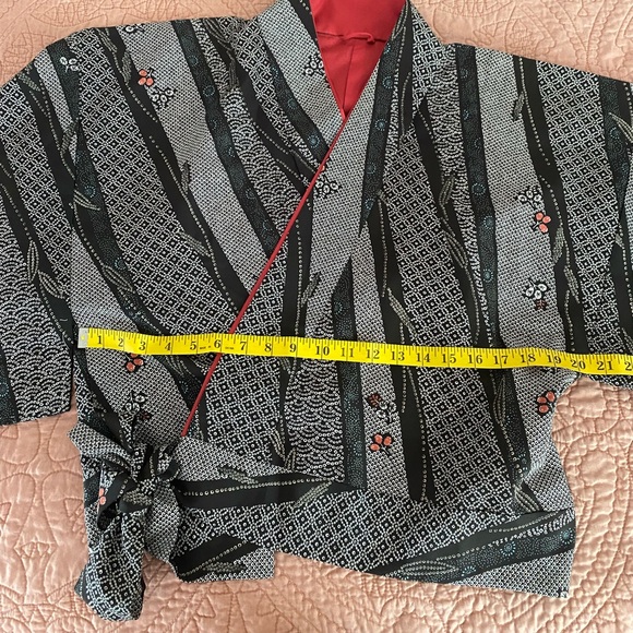 Vintage Cropped Kimono - Picture 6 of 8